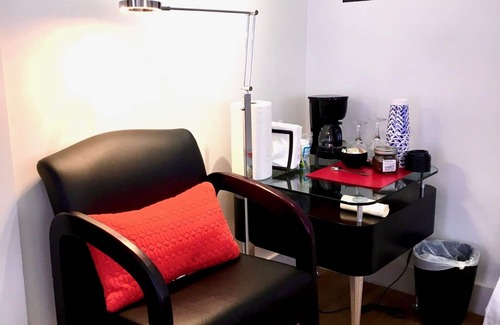 Marfa Apartment | Marfa House El Balcon, in the heart of Marfa with direct balcony access