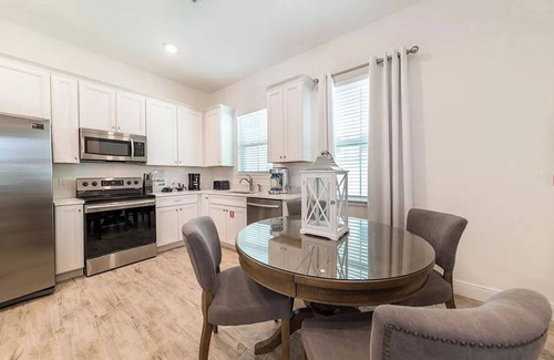 West Kissimmee House | Margaritaville cottage minutes from Disney