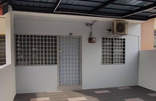 Ipoh House | Margosa A Stay Botani Ipoh Homestay 3 BR