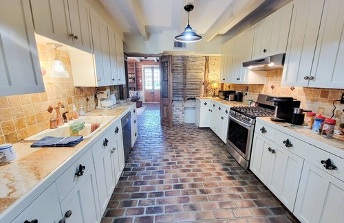 St. Gabriel Bed & Breakfast | Marguerite Bed and Breakfast