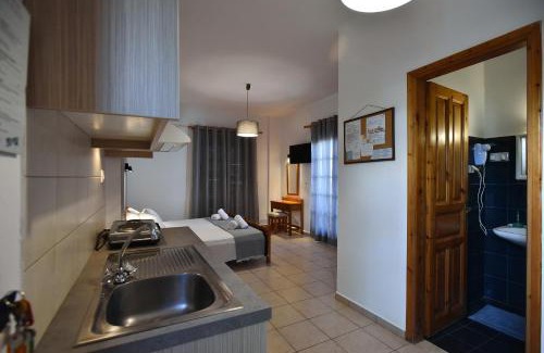 Kato Gouves Hotel | Mari Evans Apartments