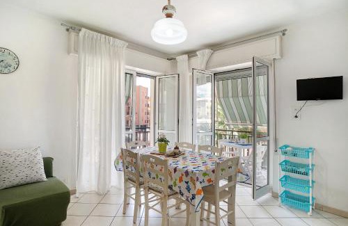 San Bartolomeo al Mare Apartment | Mari Fior