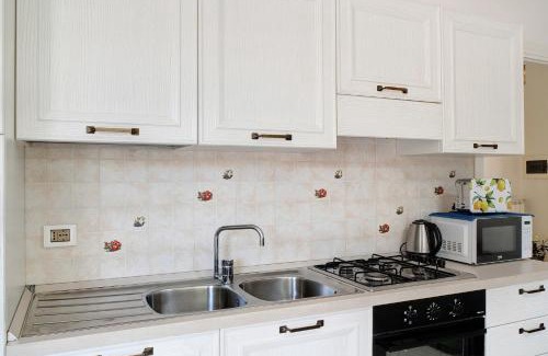 San Bartolomeo al Mare Apartment | Mari Fior