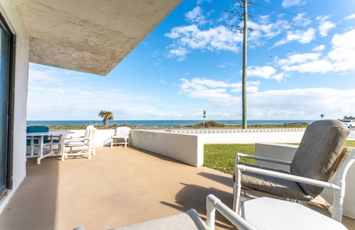 Flagler Beach Condo | Maria Beautiful Beachfront Condo, sleeps up to 8. BIG DISCOUNTS NOW