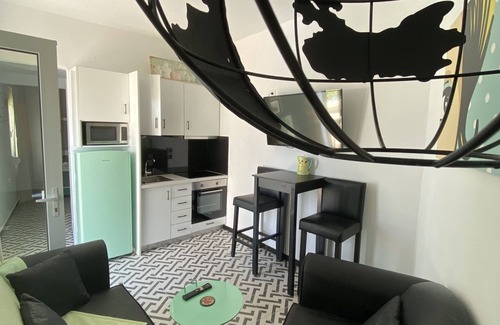 Adelianos Kampos Apartment | Maria's doolhouse