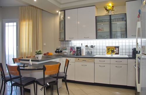 Archanes House | Maria's sea view apartment