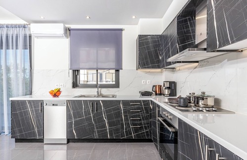 Halepa Apartment | Mariam Luxury Apts A2