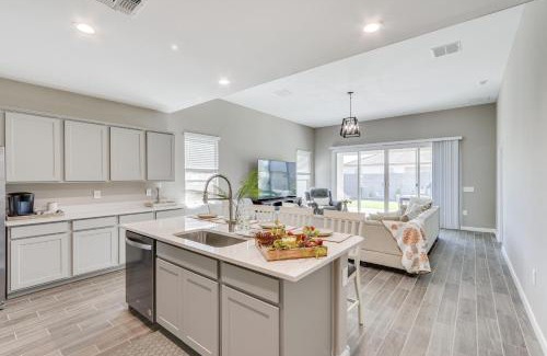 Maricopa House | Maricopa Home with Yard - 1 Mi to Harrahs Casino!