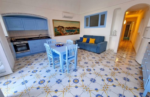 Le Forna Apartment | Maridea Ponza, CIRCE Three-room apartment, 2 bathrooms and private terrace