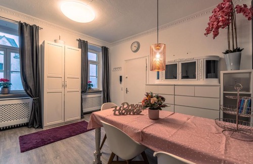 Weibern House | Marienzimmer
