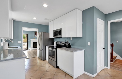 Marietta House | Marietta's Modern Hideaway Pet-Friendly w/WFH Setup