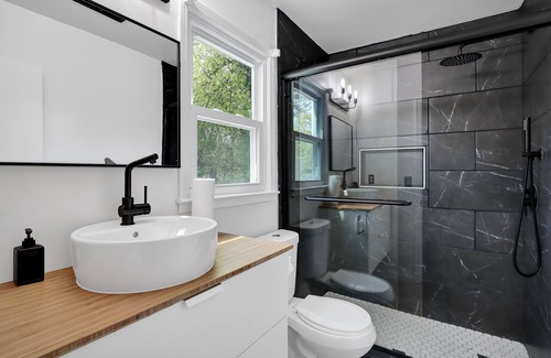 Marietta House | Marietta's Modern Hideaway Pet-Friendly w/WFH Setup