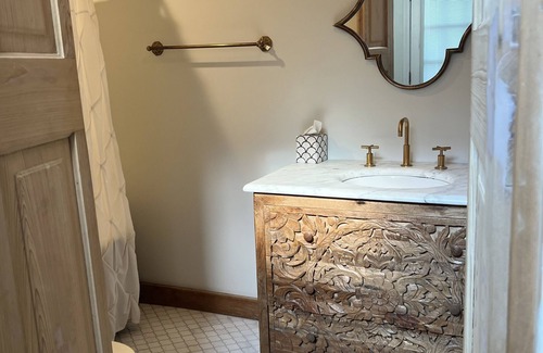 Bywater House | Marigny neighborhood- walking distance to bars and restaurants