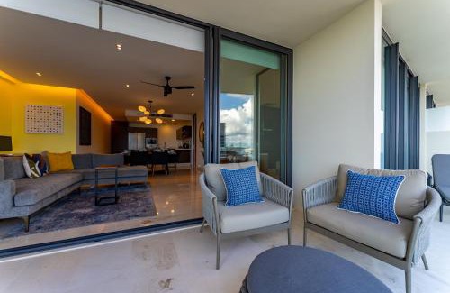Gonzalo Guerrero Apartment | Marila brand new Best Infinity pool sea view
