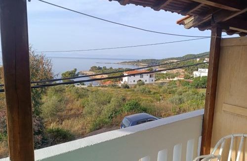 Votsi Apartment | Marilynhomeikos
