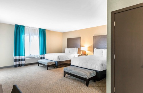 Chincoteague Hotel | Marina Bay Hotel & Suites, an Ascend Collection Hotel