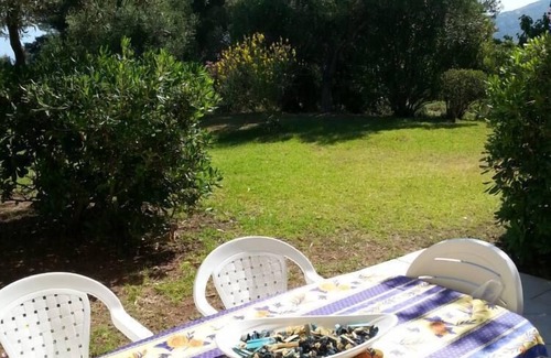 Marine de Saint Ambroggio Apartment | Marina De San Ambroggio: Apartment/flat - LumioHouse with character