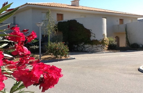 Marine de Saint Ambroggio Apartment | Marina De San Ambroggio: Apartment/flat - SANT AMBROGGIO