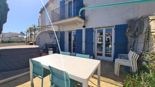 Aigues-Mortes House | MARINA DEL SOL Aigues Mortes