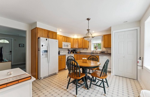 Cape May House | Marina Hideaway: 2 BR/2 Bath, CM Marina District!