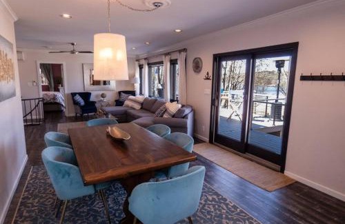 Monticello House | Marina Hillside Lakefront Retreat