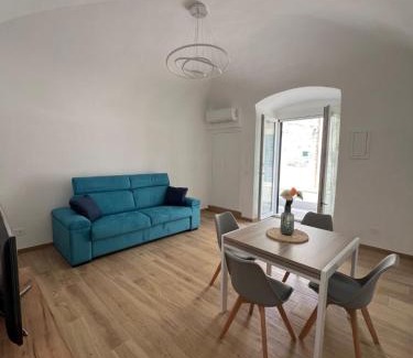 Municipio 5 Bed & Breakfast | Marina Home