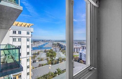 Marina del Rey Apartment | Marina Life: Smell the Sea, Feel the Breeze