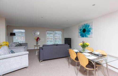 Castle Apartment | Marina View Apartment