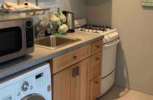 Gloucester Apartment | Marina View, Walk to Niles Beach & Rocky Neck