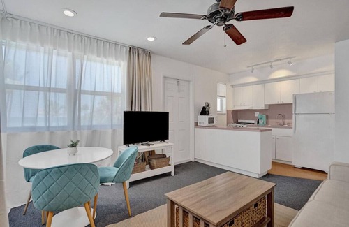 Hollywood Lakes Apartment | marine villas # 8 Beach view