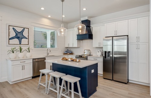 Delos House | Mariner: New! Private Beach!