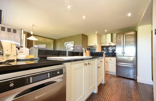 Alnmouth Cottage | MARINERS HOUSE, pet friendly, country holiday cottage in Alnmouth