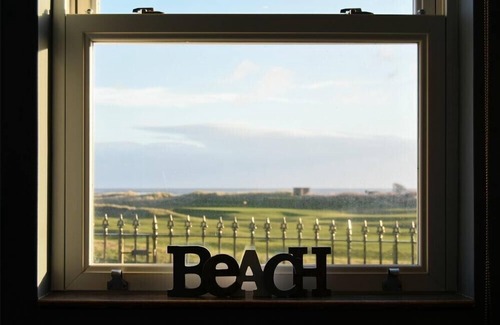 Alnmouth Cottage | MARINERS HOUSE, pet friendly, country holiday cottage in Alnmouth