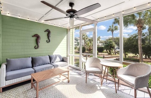 Isle of Palms Apartment | Mariners Walk 8B- Wild Dunes