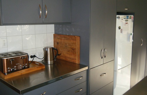 Tasman House | Mariri Magic - Home Away From Home