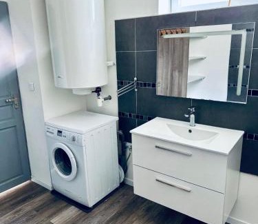 Saint-Omer Apartment | Mariya Appart Moment