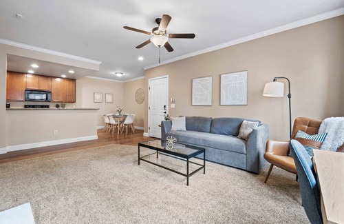 Reno/Tahoe Airport Apartment | Marketing in Reno With 2 Bedrooms and 2 Bathrooms