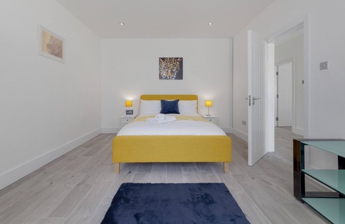 Clayhall House | Marlborough House - Ilford