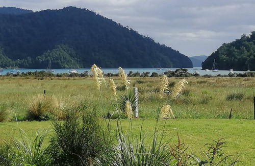 Duncan Bay House | Marlborough Sounds Bach