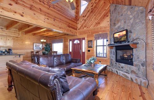 White Oak Lodge House | Marlenes Hideaway