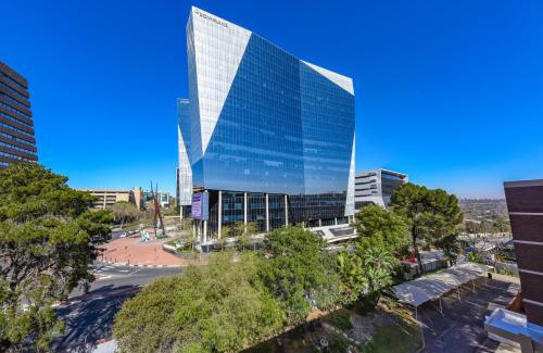 Sandown Apartment | Marley on Alice Apartments Full Power Backup