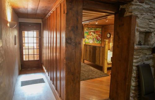 Argentiere Cabin | Marmotte Mountain Manor
