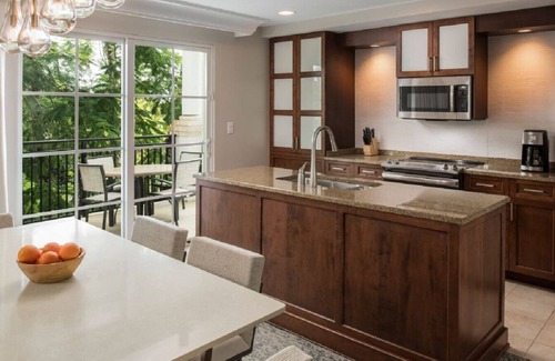 Florida Central Atlantic Coast Condo | Marriott Lakeshore Reserve 1BD villa sleeps 4