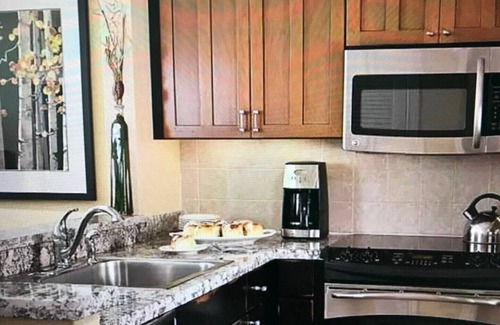 North Park City Villa | Marriott Mountainside Presidents Week 2/15/2025 - 2/22/2025
