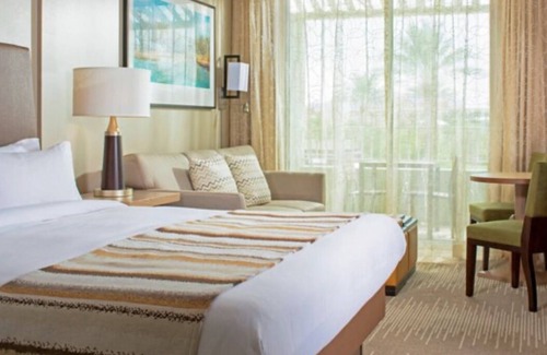 Desert Ridge Resort | Marriott's Canyon Villas- Play Golf before Thanksgiving Dinner! Sleeps 8