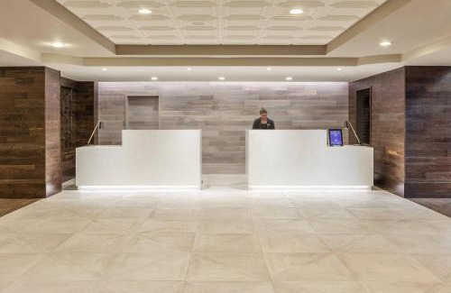 Hitch Village - Fred Wessels Homes Hotel | Marriott Savannah Riverfront
