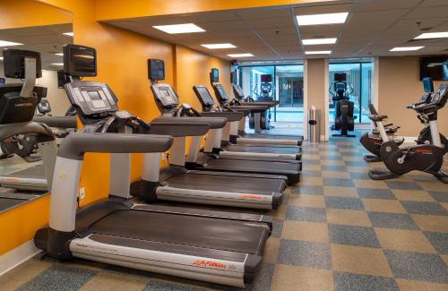 Airport Township Hotel | Marriott St. Louis Airport
