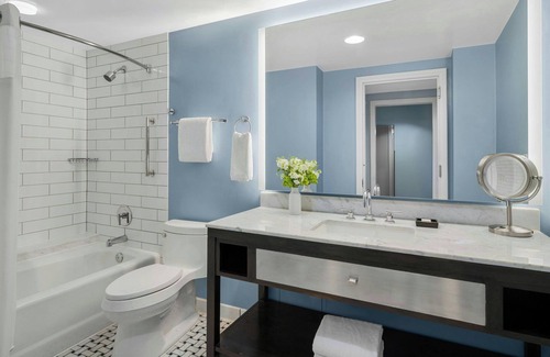 Connecticut Ave - K Street Hotel | Marriott Vacation Club® at the Mayflower, Washington, D.C.