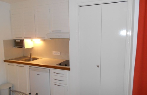 Marseillan Plage Apartment | Marseillan-plage F2 air-conditioned large terrace 5 pers near sea/shops