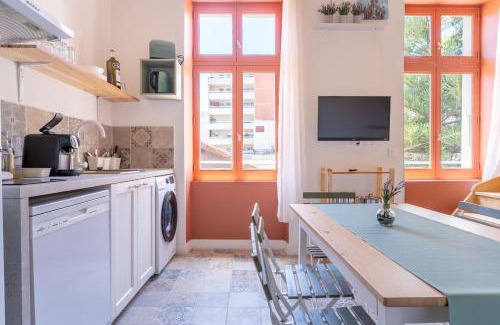 La Capelette Apartment | Marseille soleil urbain